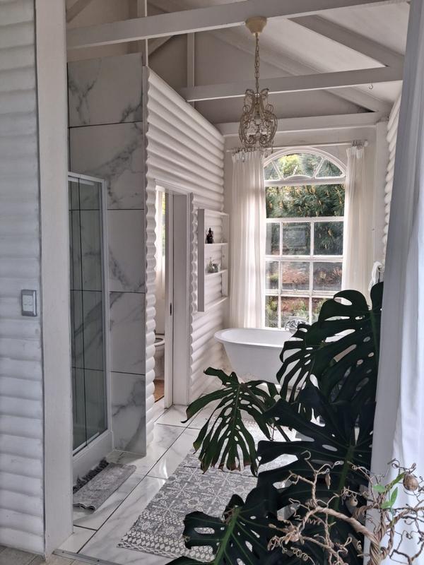 To Let 5 Bedroom Property for Rent in San Michel Western Cape